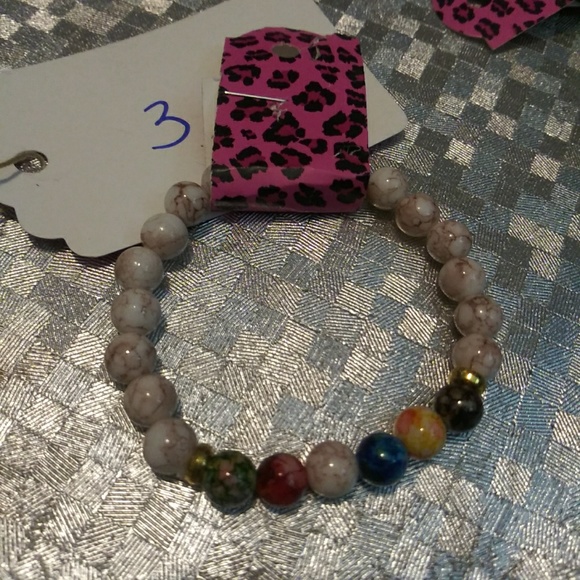 Bracelets - Picture 4 of 8